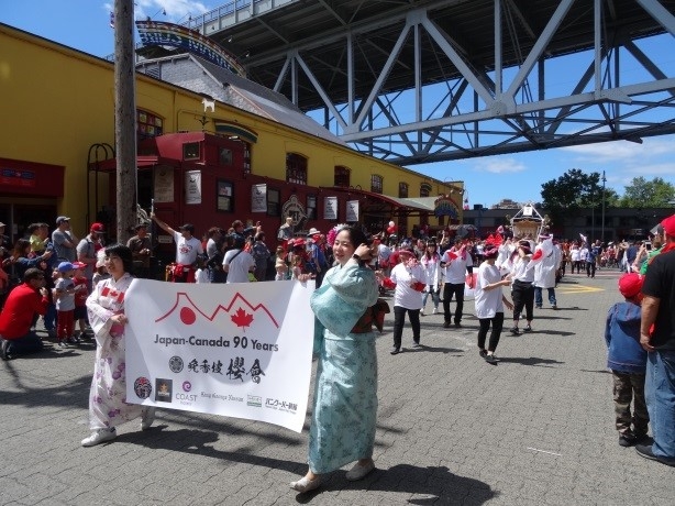 お神輿グループ晩香坡櫻會（バンクーバーさくらかい）1