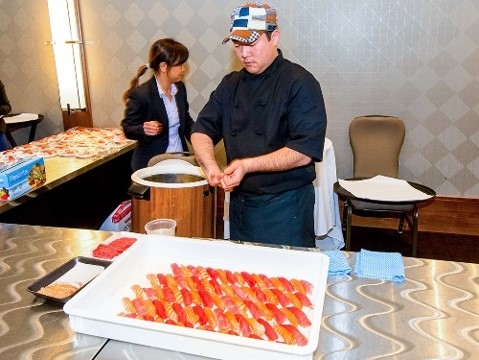 和食提供（寿司実演）