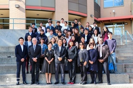 Thompson Rivers大学