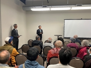 総領事のバンクーバー日系ガーデナーズ協会主催の記念講演会への参加