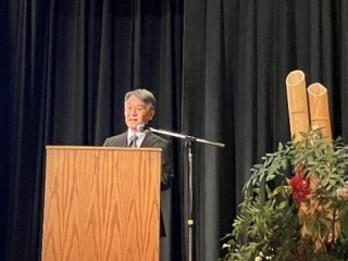 Consul General Takahashi Giving a Speech