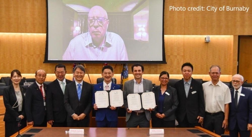 Consul General attnds the Signing Ceremony for the “Sister City Declaration” commemorating the 60th anniversary of the sister city relationship between the the cities of Burnaby and Kushiro